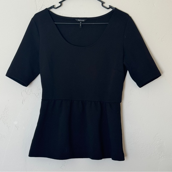 Daisy Fuentes Black Peplum Top Size M - Picture 1 of 6